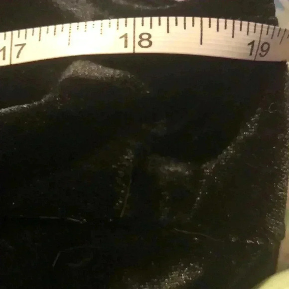 Beaded Mock-Neck Velvet Jumpsuit Multiple sizes - Picture 14 of 15